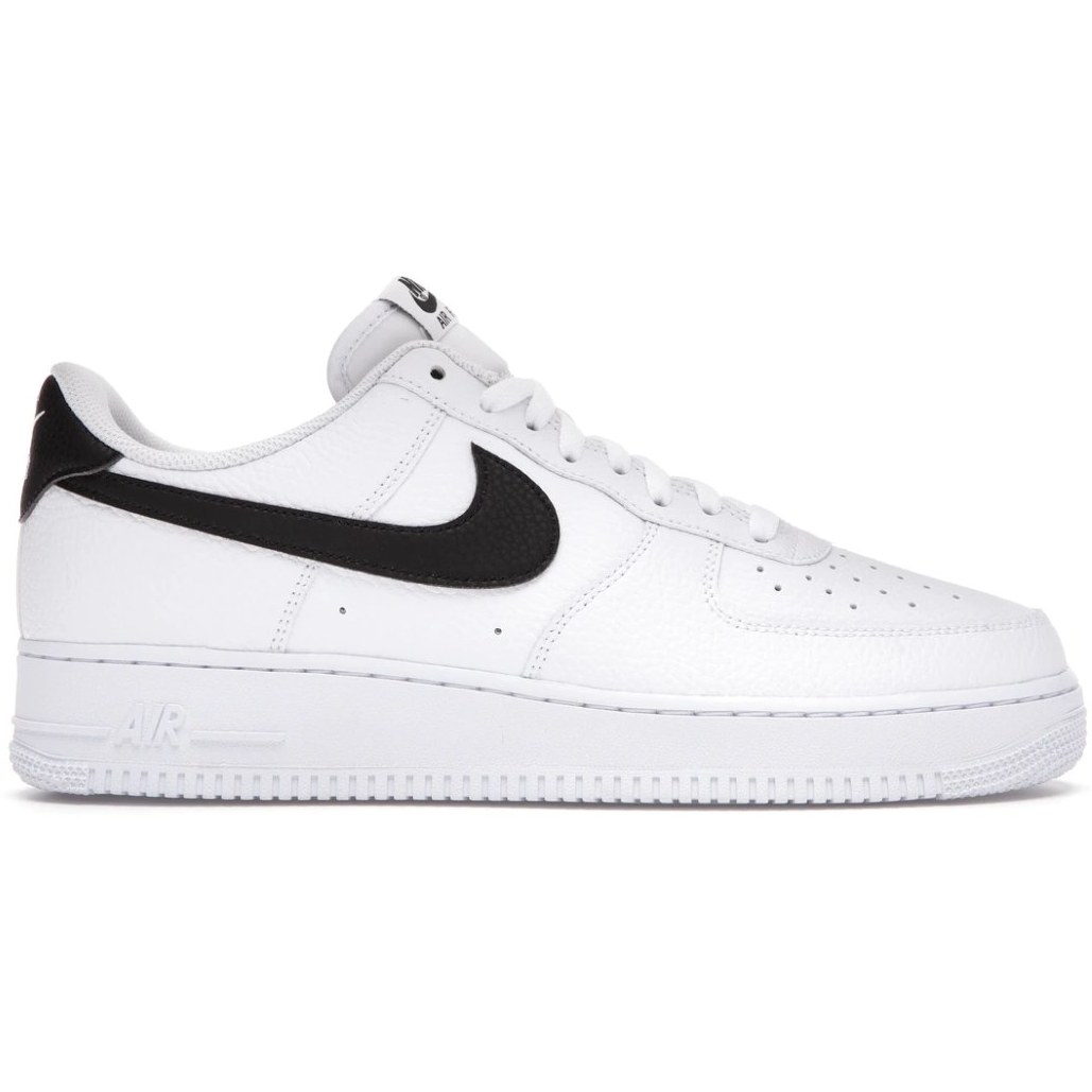 1 Nike Air Force 1 White