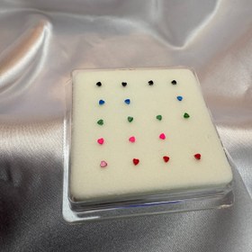 تصویر پرسینگ بینی طرح قلب رنگی 