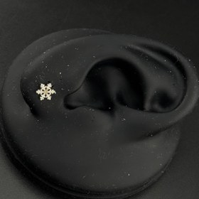 تصویر پیرسینگ برف‌دانه 