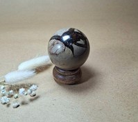 تصویر گوی سپتارین معروف به سنگ جن 