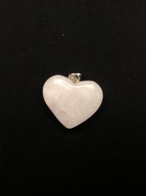 تصویر مدال اویز سنگ کوارتز شیری تراش قلب ا milky quartz milky quartz