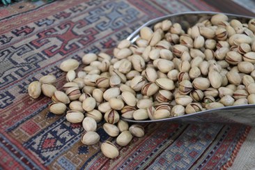 تصویر پسته فندقی انس 30-32