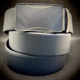 تصویر یک جین کمربند ریلی 