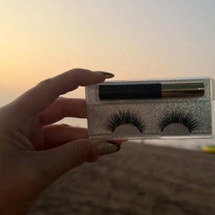 تصویر مژه مگنتی با اپلیکاتور 