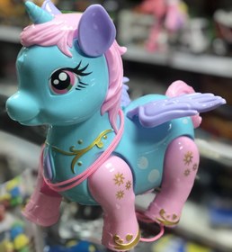 تصویر ربات تک شاخ موزیکال 