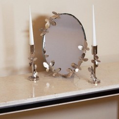 تصویر آینه شمعدان پروانه مینیمال نقره ای کوچک 