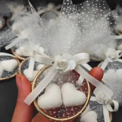 تصویر گیفت عقد مدل قند قلبی 