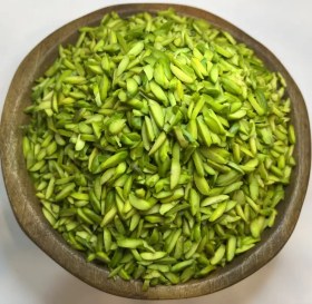 تصویر خلال پسته سبز 