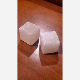 تصویر سنگ نمک مدل هرم 