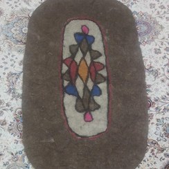 تصویر نمد پشم گوسفند سایز متوسط(زیرانداز و تشک نمدی پشمی گوسفندی) 