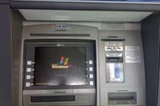 تصویر دستگاه عابر بانک یا atm 