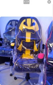 تصویر صندلی گیمینگ رنگی 
