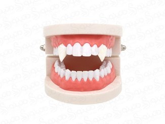 تصویر روکش دندان خون آشام خون آلود 15109 