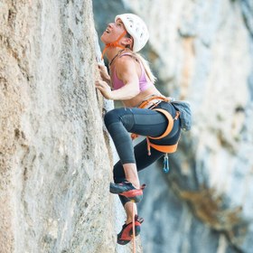 تصویر هارنس سنگنوردی اسپرت هیروندوس پتزل Petzl Hirundos Harness 