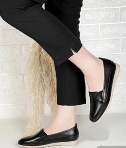 تصویر فروشگاه چرم افق