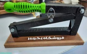 تصویر هسته شکن چوبی فلزی کم‌صدا مناسب استفاده خانگی 
