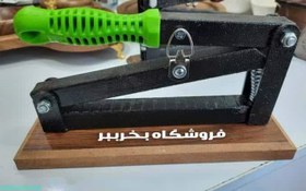 تصویر هسته شکن چوبی فلزی کم‌صدا مناسب استفاده خانگی 