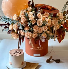 تصویر ست باکس گل و کیک تولد 