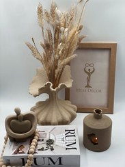 تصویر ست گلدان و مجسمه آغوش - کرم / مجسمه 