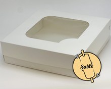 تصویر جعبه شیرینی فانتزی در 4 سایز مختلف 