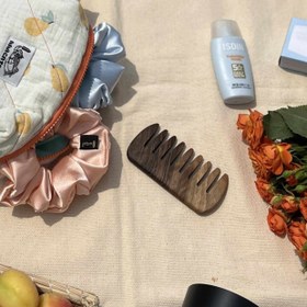 تصویر شانه چوب گردو 