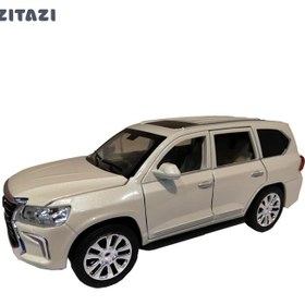 تصویر ماشین اسباب بازی لکسوس LX570 مدل ۱:۲۴ با دودزا 