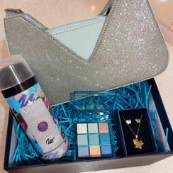 تصویر باکس هدیه دخترانه تولد آبی 