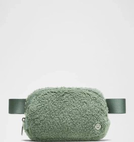 تصویر بلت بگ تدی Lululemon 