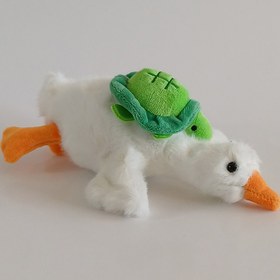 تصویر عروسک غاز آویزی 