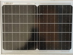 تصویر پنل خورشیدی 15 وات 5 ولت 