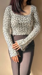 تصویر کراپ آستین کلوش پلنگی - سفید 