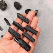 تصویر تورمالین گوهر سنگ محافظ ۲۰ گرم 