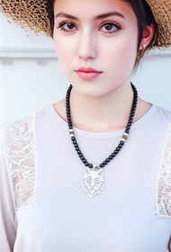 تصویر گردنبند گرگ 