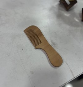 تصویر شانه چوب گردو 