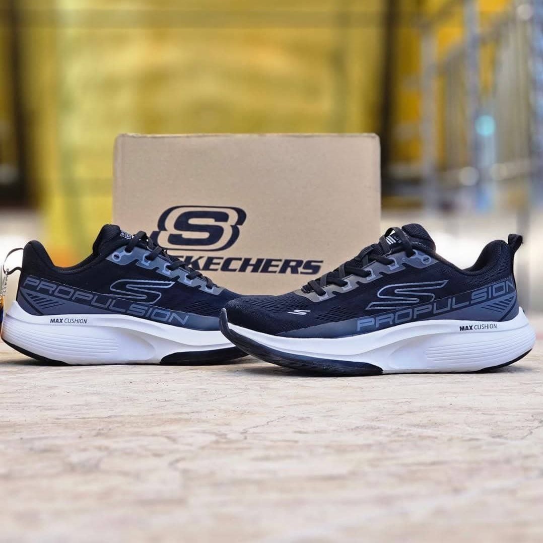 skechers ultra max