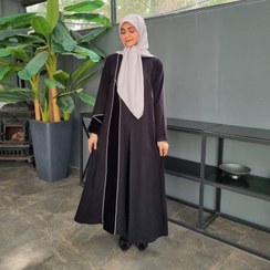 تصویر عبا لیانا C8hShXBIe7X