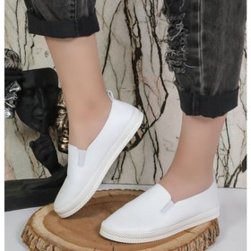 تصویر کتونی زنانه مدل یه لایی 