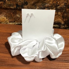 تصویر گیفت عروس اسکرانچی و گوشواره کد 2 