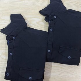 تصویر پیراهن کتان مشکی مایل به ذغالی دو جیب مردانه سایز مدیوم تا اسمال - مدیوم اندامی یا اسمال / مشکی 