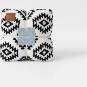 تصویر پتوی مسافرتی مایسا مدل لوزی 