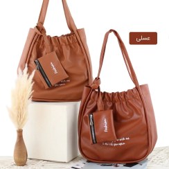 تصویر کیف دوشی زنانه بزرگ و جادار کیف دانشجویی با ارسال رایگان رنگ عسلی 