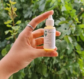 تصویر روغن مورینگا - پلاستیک 