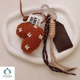 تصویر چارم بگ قلب پشمالو 