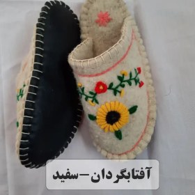 تصویر پاپوش نمدی 