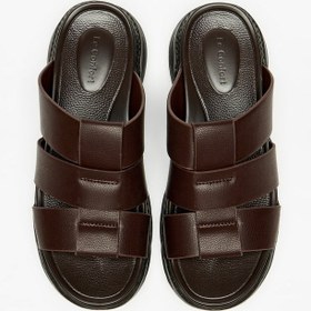 تصویر صندل مردانه ساده و راحتی برند le confort Men's Solid Slip-On Sandals