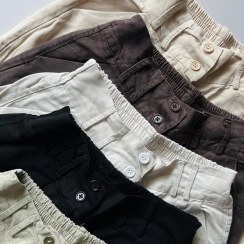 تصویر شلوار سیلک‌ دو دکمه بزرگسال 