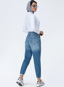 تصویر شلوار جین مام استایل آبی وسط برفکی 6001041 Mid Blue Washed Mom Style Royal Jeans