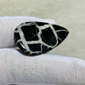 تصویر نگین سپتارين اصل سایز 23*32 میلی‌متر 