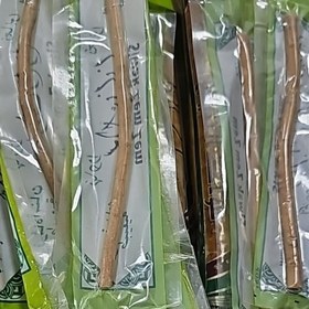 تصویر چوب درخت مسواک (مسواک طبیعی) toothbrush stick