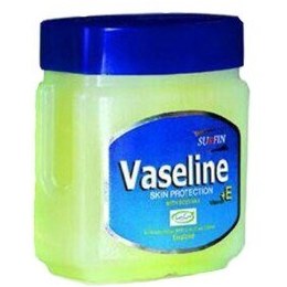 تصویر وازلین 100 گرم ساده دلفی 